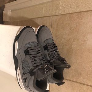 Air Jordan Retro 4 “Cool Grey”